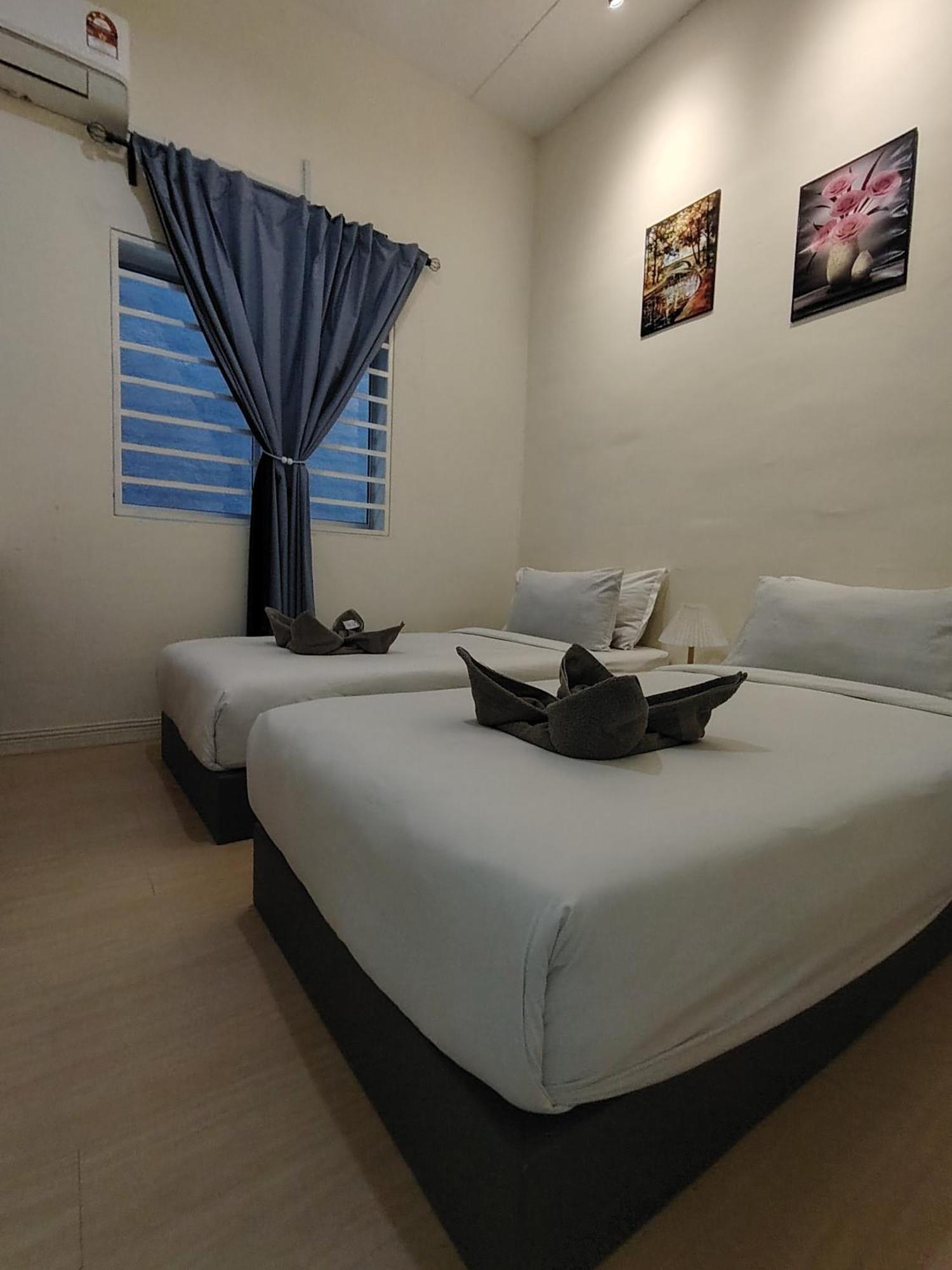 Ww Hostel 22A Private Shower George Town Buitenkant foto
